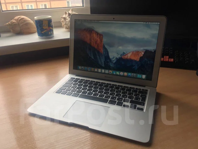 Apple MacBook Air 13 2015 Early MJVE2. 13.3", ��� 8 ��, ���� 128���, WiFi: 1, Bluetooth: 1, ����������� �� 8��. ����