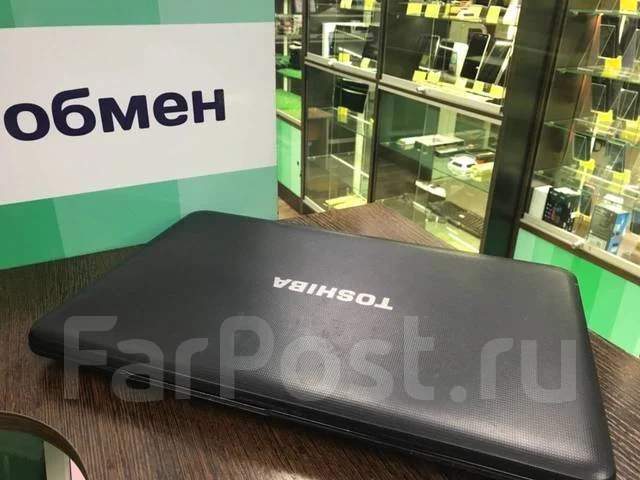 Toshiba. 15.6", 2,2����, ��� 2048 ��, ���� 500���, WiFi: 1, Bluetooth: 1, ����������� �� 2��. ����