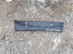 Знаки аварийной остановки. Toyota