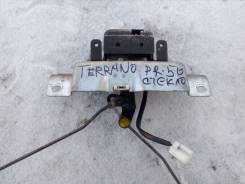 Замок багажника. Nissan Pathfinder, R50 Nissan Terrano, LR50, LUR50, PR50, RR50, TR50 Двигатели: VG33E, QD32TI, TD27TI, ZD30DDTIRB, ZD30DDTIWB