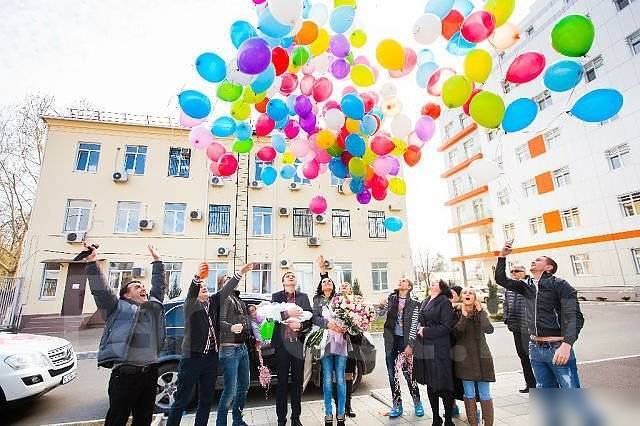 Фото встречи из роддома