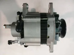 ��������� 4JB1,4JG2 Isuzu ELF, Isuzu Bighorn 12v. 60amp 8970377241, 8970716110, 8970746110, 8971137700, 8971347620 ����
