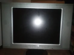 Erisson. LCD (��)