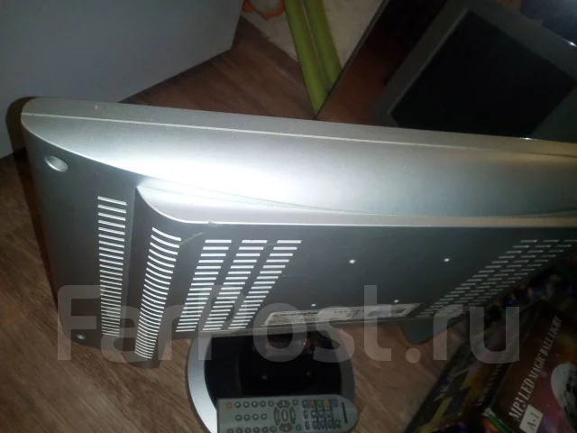 Erisson. LCD (��) ����