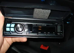 Alpine CDE-120R ����