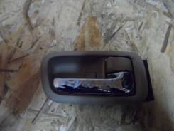 Ручка двери внутренняя. Toyota Vista, AZV50, AZV55, SV50, SV55, ZZV50 Toyota Vista Ardeo, AZV50, AZV50G, AZV55, AZV55G, SV50, SV50G, SV55, SV55G, ZZV5...