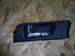 Ручка двери внутренняя. Toyota Avensis, ADT250, ADT251, AZT250, AZT250L, AZT250W, AZT251, AZT251L, AZT251W, AZT255, AZT255W, CDT250, ZZT250, ZZT251, Z...