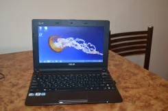 Asus Eee PC X101CH. 10.2", 1 600����, ��� 1024 ��, ���� 300���, WiFi: 1, ����������� �� 3��. ����