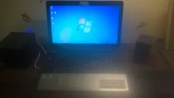 Acer Aspire E1-531G. 64,0����, ��� 3072 ��, ���� 1 000���, WiFi, Bluetooth, ����������� �� 2��. ����