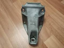 Подушка двигателя. Toyota: Crown Majesta, Crown, Mark II, Cresta, Chaser Двигатели: 1JZGE, 2JZGE, 1JZGTE
