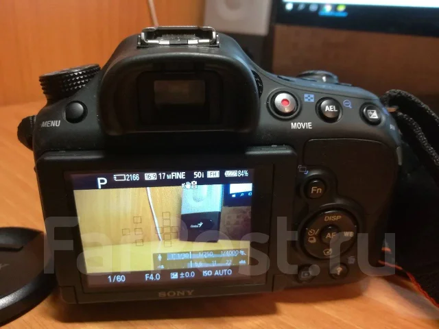 Sony Alpha SLT-A58. 20 � ����� ��, ���: 10� ����