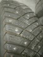 Goodyear UltraGrip Ice Arctic. Зимние, шипованные, износ: 10%, 2 шт