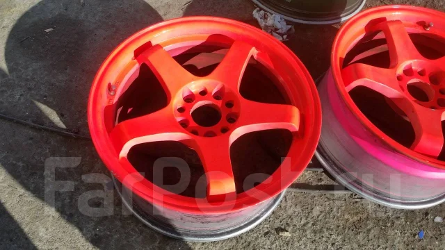 URAS. 8.0x17", 5x114.3, ET30 ����