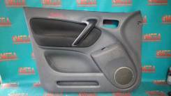 Обшивка двери. Toyota RAV4, ACA21, ACA21W, ACA23, ACA26, ACA28, CLA21, ZCA26, ZCA26W Двигатели: 1AZFE, 1AZFSE, 1CDFTV, 1ZZFE, 2AZFE