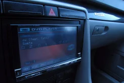 Alpine IVA-W202R ����