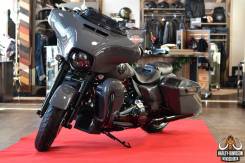 Harley-Davidson CVO Street Glide FLHXSE. 1 917 куб. см., исправен, птс, без пробега