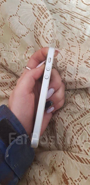 Apple iPhone 5 16Gb. �/� ����