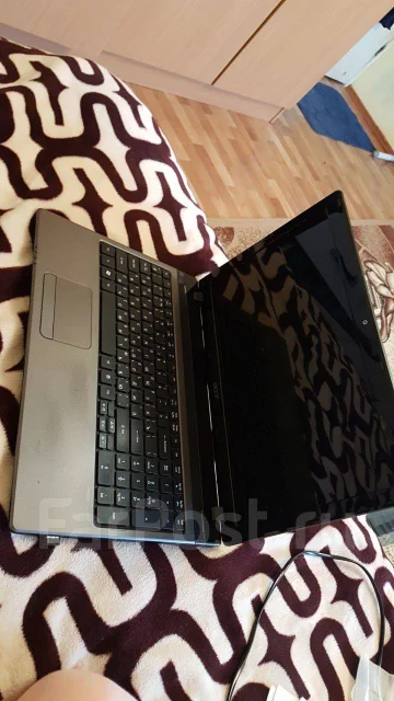 Acer Aspire 5750G. 15.6", 2,3����, ��� 4 ��, ���� 500���, WiFi: 1, Bluetooth: 1, ����������� �� 2��. ����