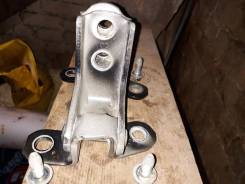 Петли водительской двери Toyota Mark 2 90 кузов. Toyota Mark II, GX90, JZX90, JZX90E, LX90, LX90Y, SX90