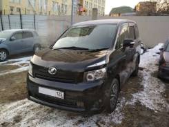 Toyota Voxy. Без водителя