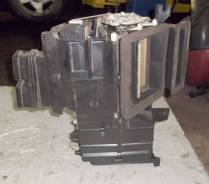 Корпус отопителя. Kia Mentor Kia Spectra Kia Shuma Kia Sephia Двигатель D4BB