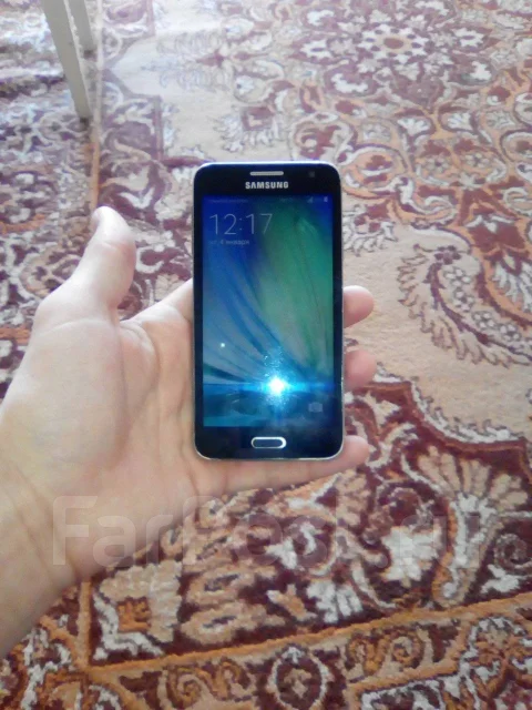 Samsung Galaxy A3. �/� ����