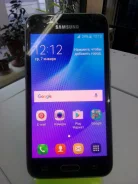 Samsung Galaxy J1. �/�