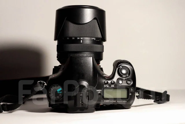 Sony Alpha SLT-A77 Kit. 20 � ����� �� ����