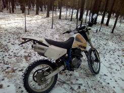 Suzuki. 250 куб. см., исправен, птс, без пробега