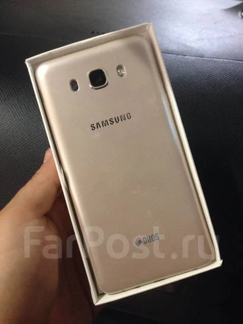 Samsung Galaxy J7 2016. �/� ����
