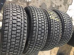 Goodyear Wrangler IP/N. Зимние, без шипов, 2013 год, износ: 10%, 4 шт