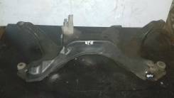 Балка поперечная. Nissan Bluebird, EU14, HU14, QU14, SU14 Nissan Primera Camino, HP11, P11, QP11 Nissan Primera, P11, P11E Двигатели: CD20, CD20E, QG1...