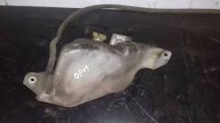 Расширительный бачок. Nissan Bluebird, ENU14, EU14, HNU14, HU14, QU14, SU14 Nissan Primera Camino, HNP11, HP11, P11, QP11, WHNP11, WHP11, WP11, WQP11...