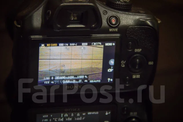 Sony Alpha ILCE-3000 Kit. 20 � ����� ��, ���: 14� � ����� ����