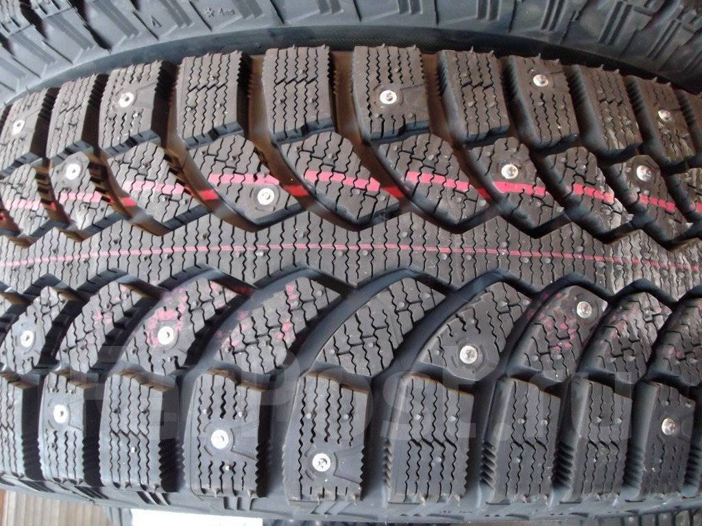 Зимние шины bridgestone blizzak spike. Резина Бриджстоун близак Спайк 01. Bridgestone Blizzak Spike-01 шип. Bridgestone Blizzak Spike-01 205/65 r16 95t. Bridgestone Blizzak Spike-01 205/70 r15.