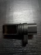 Датчик положения коленвала. Nissan: Bluebird, Maxima, Presage, Elgrand, Altima, Sunny, Micra C+C, Cube, Skyline, Patrol, Xterra, Fairlady Z, Micra, St...