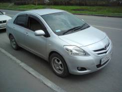 Toyota Belta. Без водителя