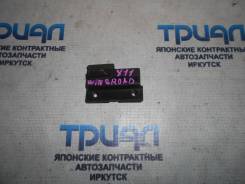 Замок бардачка NISSAN WINGROAD WFY11(99-01)