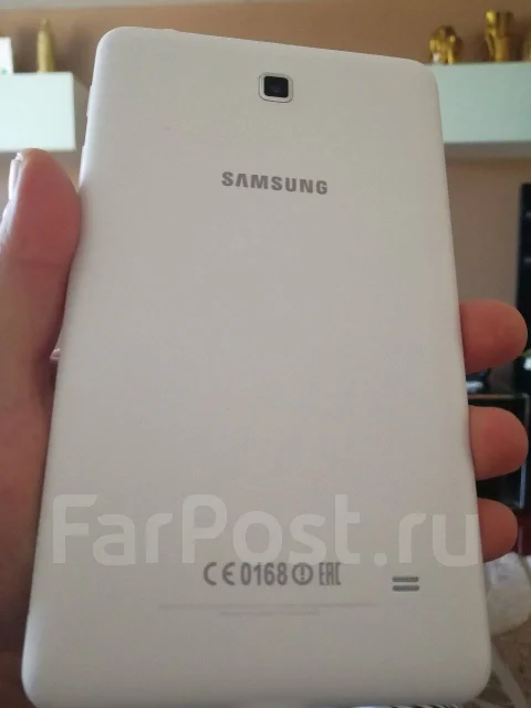 Samsung Galaxy Tab 4 ����