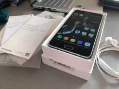 Samsung Galaxy A7 2016. �/�