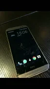 HTC One M8. �/�