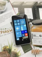 Nokia Lumia 630. �/�