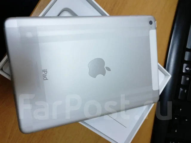 Apple iPad mini 4 ����