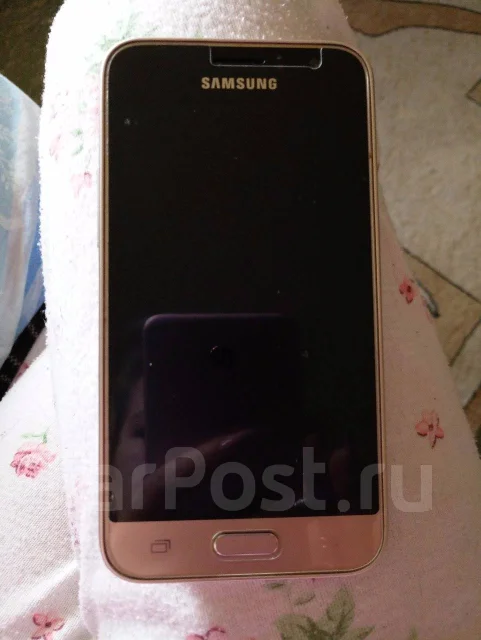 Samsung Galaxy J1. �/� ����