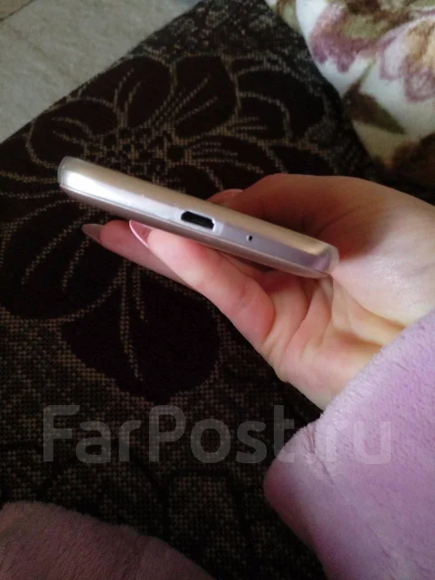 Samsung Galaxy J1. �/� ����