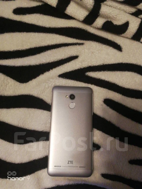 ZTE Blade V7 Lite. �/� ����