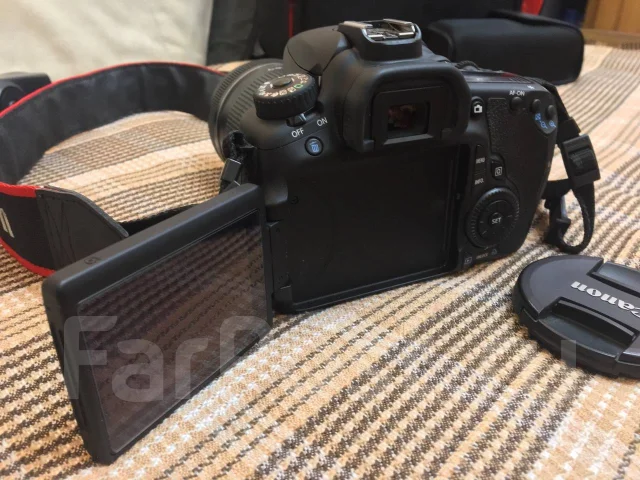 Canon EOS 60D Kit ����