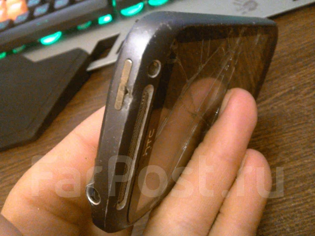 HTC Desire S. �/� ����