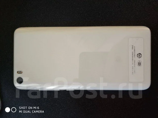 Xiaomi Mi5. �/� ����