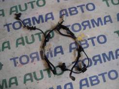 Датчик abs. Toyota Harrier